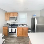 Cozy 2Bed 1Bath Memphis In-Law Suite 5 Minutes From I240W